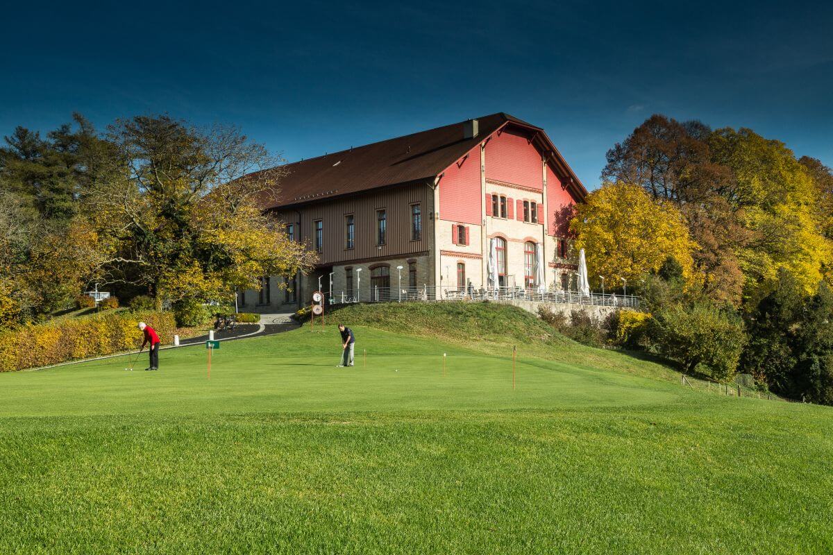(c) Golfclubschlossgoldenberg.ch