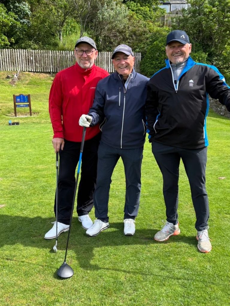 noch drei fidele Golfer